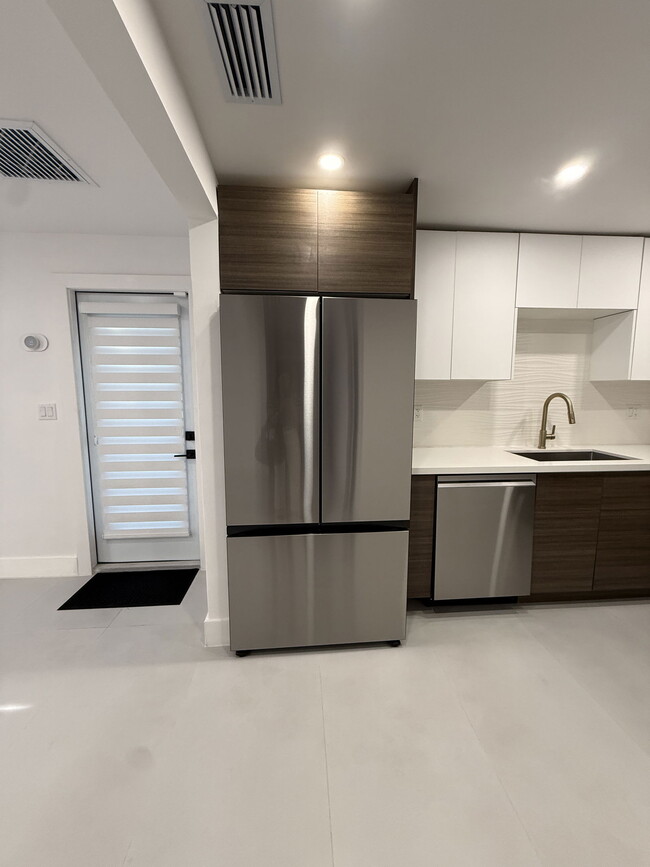 Photo - 4430 NW 1st Ave