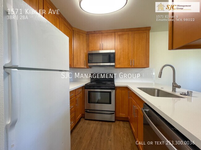 Photo - 1571 Kibler Ave