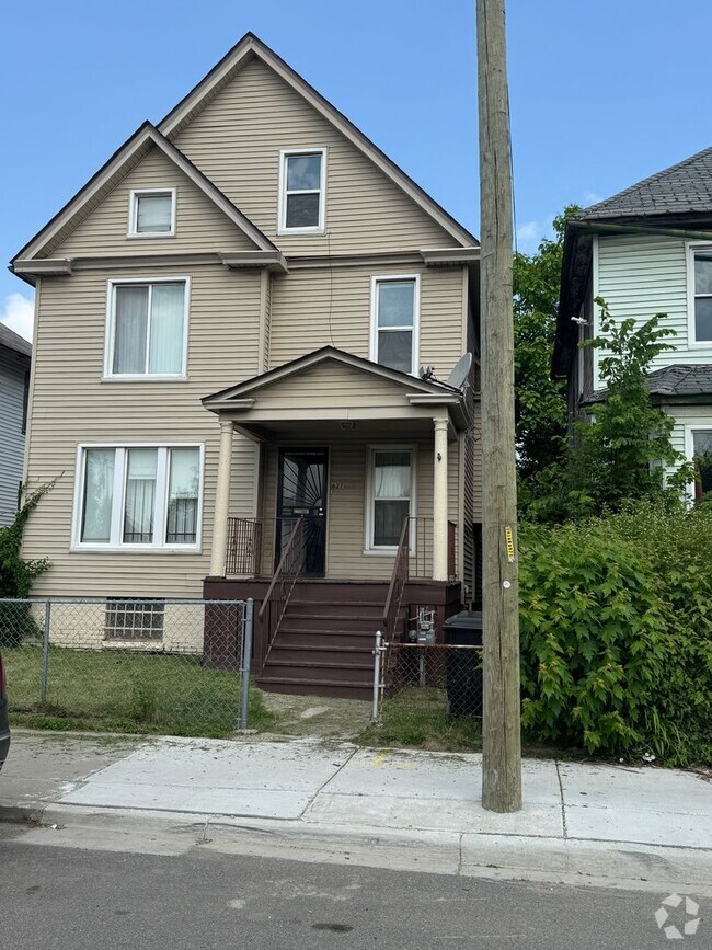 Building Photo - 4 Bedroom spacious Colonial, mins from Dow... Rental