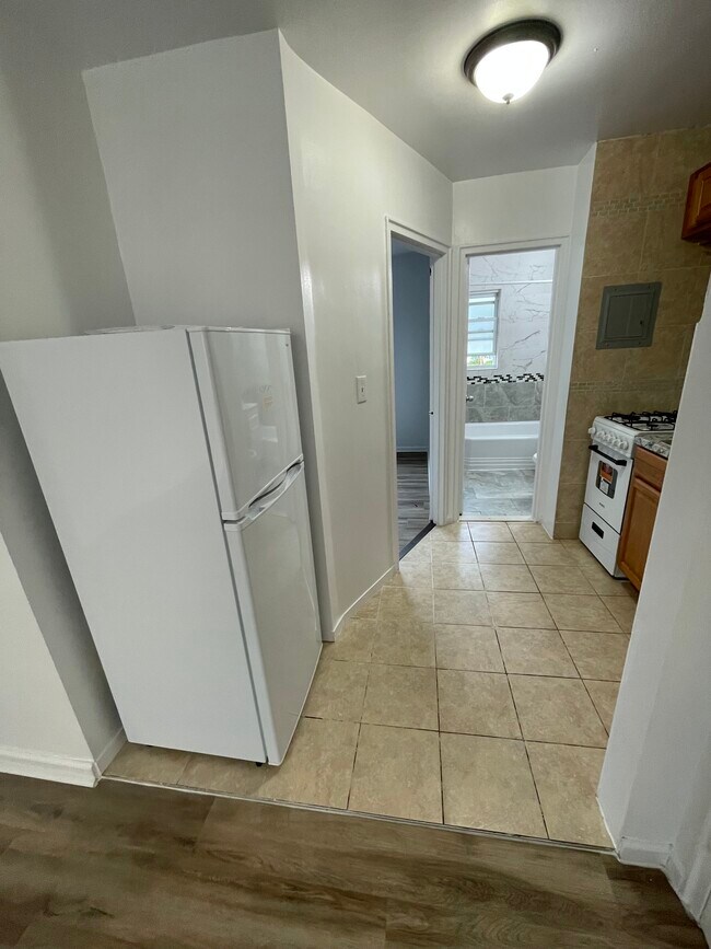 Photo - 75 Union Pl Unidad B3