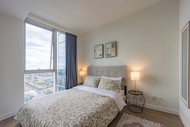 Building Photo - 1450 Boul. René-Lévesque O Unit 2510