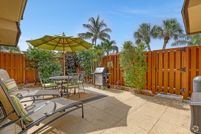 Building Photo - 131 Ocean Cove Dr Rental