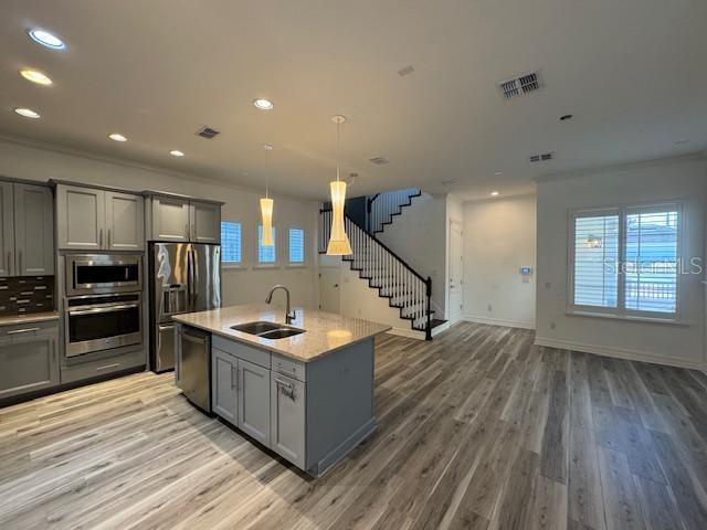 Photo - 1515 Resolute St