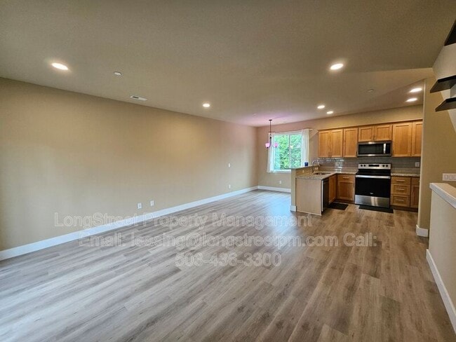 Photo - 12086 SE Harold St