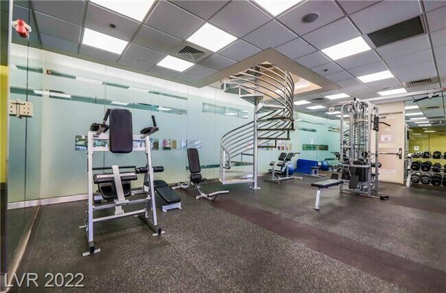 Photo - 2-Bedroom Corner Condo with Balcony & Amenities