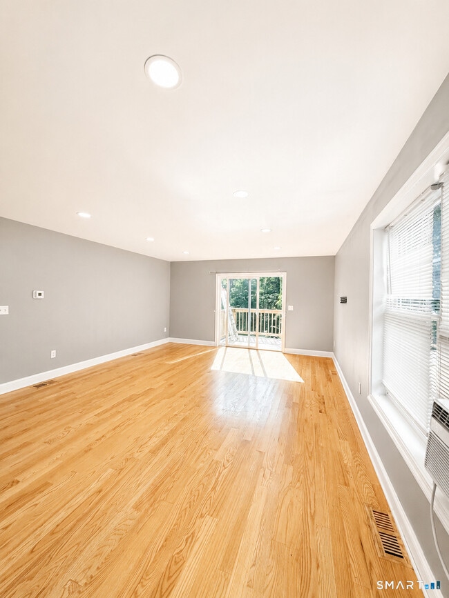 59 Midland Rd