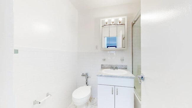 Photo - 96 Fifth Ave