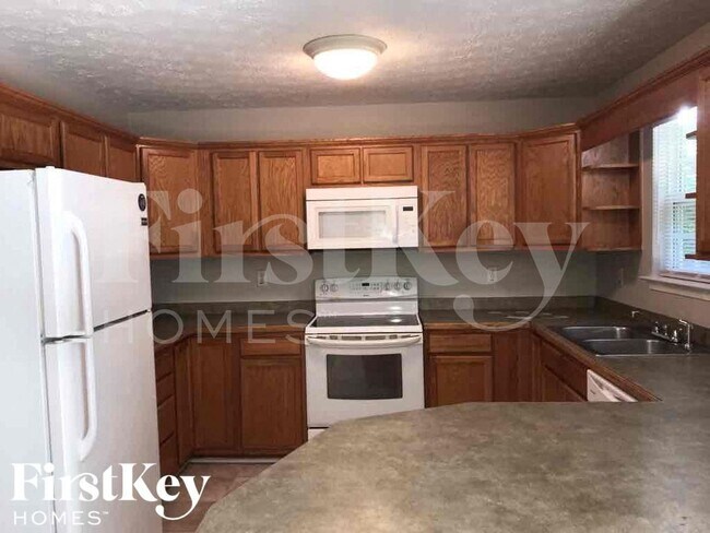 5036 Balus Dr