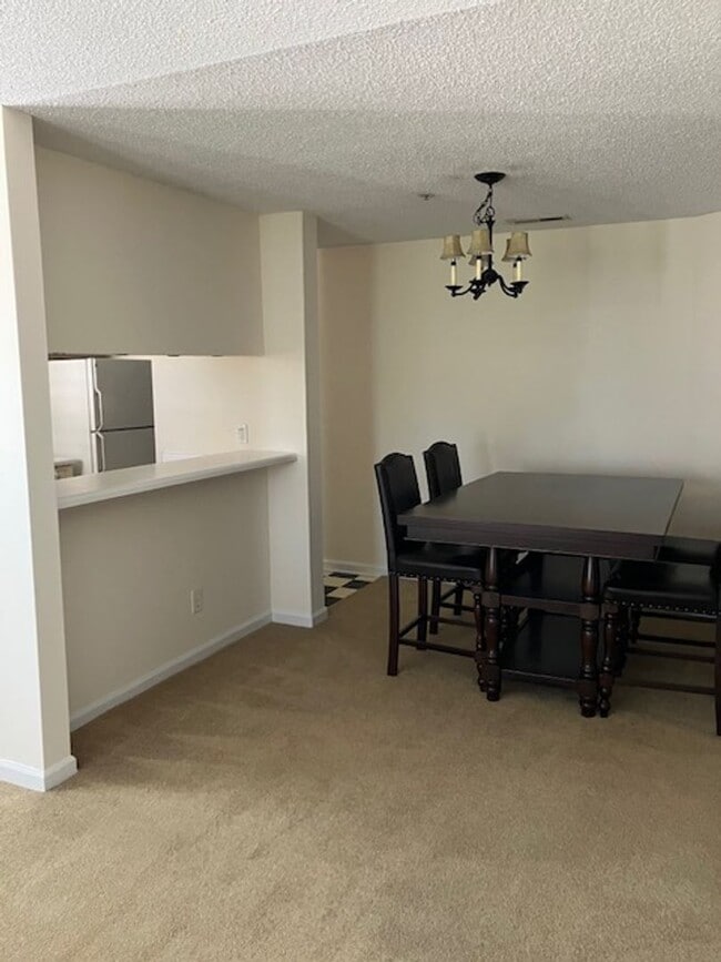 715 Clearwater Ct Unit 715-L