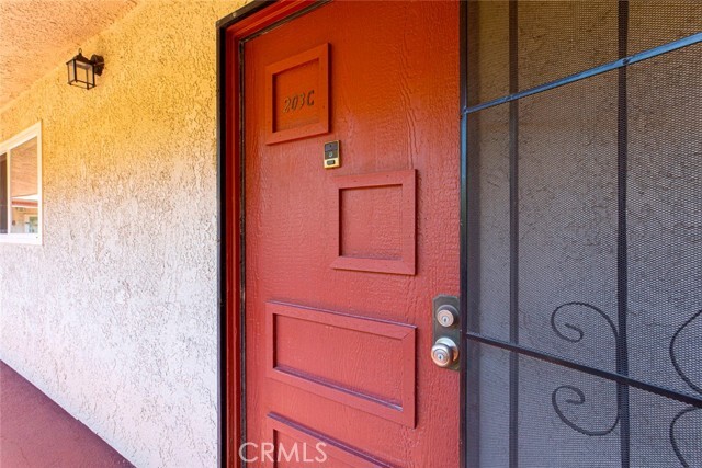 Photo - 1523 E Windsor Rd Unit 203C