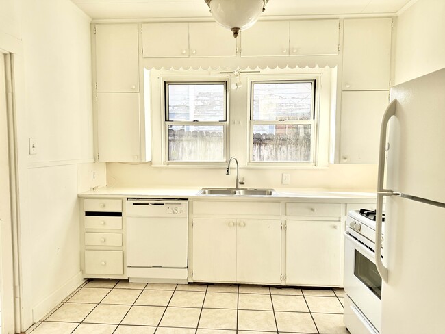 Photo - 4442 Capital Heights Ave