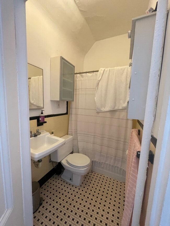 Photo - 54 S Russell St