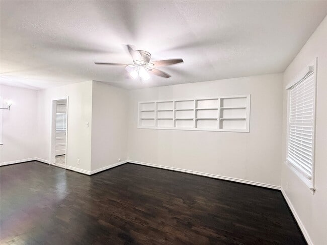 Photo - 832 S Anderson St