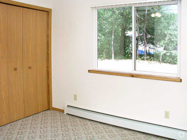 Third Bedroom - Countryside Apartment Homes