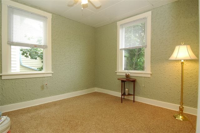 Dormitorio 2 - 436 Division Ave Unidad 2