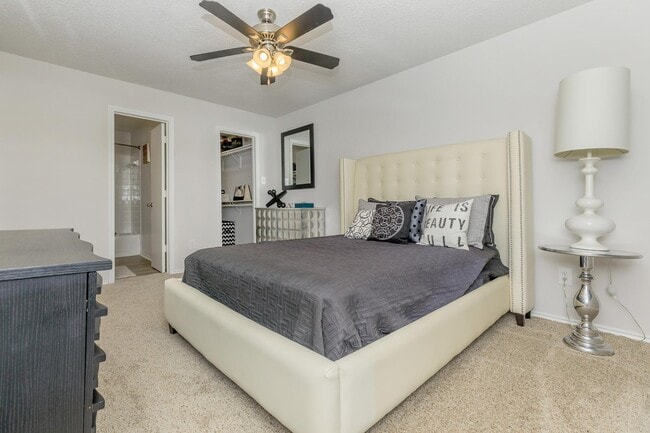 Photo - 1217 Americana Ln Unit 6102