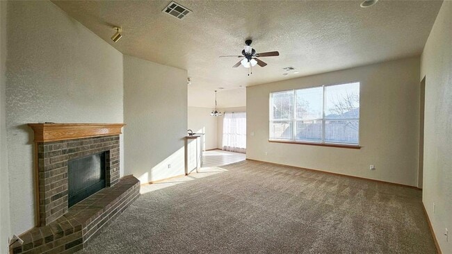 Photo - 4117 Gyrfalcon Dr