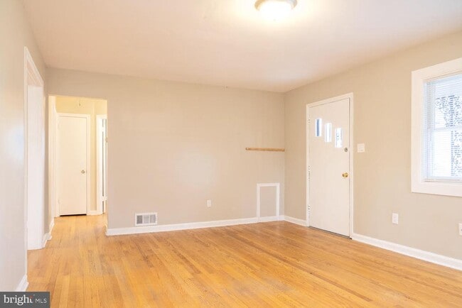 Photo - 3903 Fairview Dr