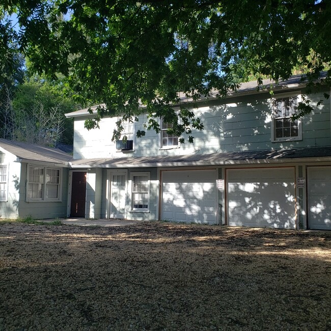 Building Photo - 926 Howard St Unit 926