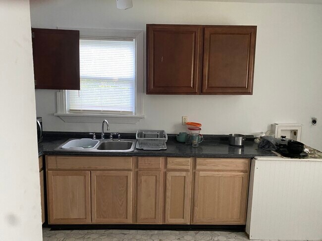 Photo - 4801 Old Warwick Rd Unit #3