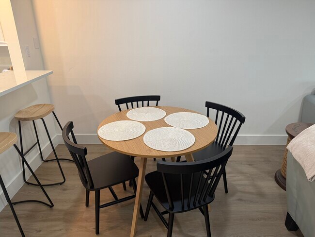 Photo - 401 Airport Ave E Unit #303