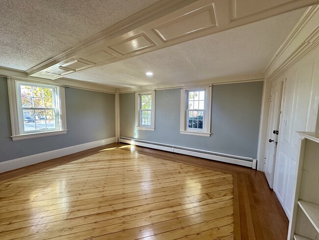 Photo - 330 Andover St Townhome