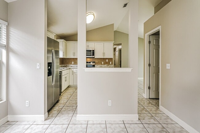 Photo - 9599 Lupine Ave