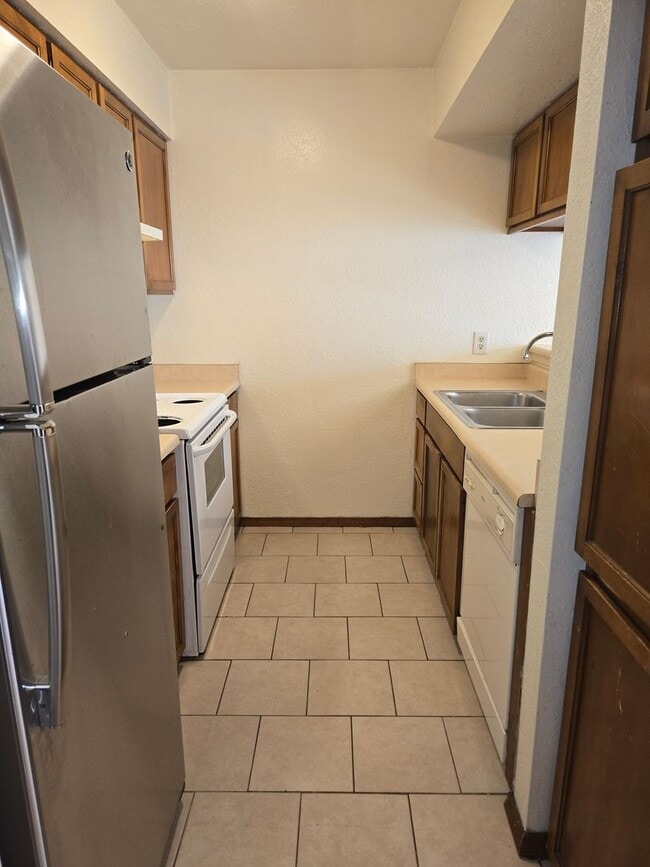 Photo - 2806 W. Fourth Unidad Apt D (131)