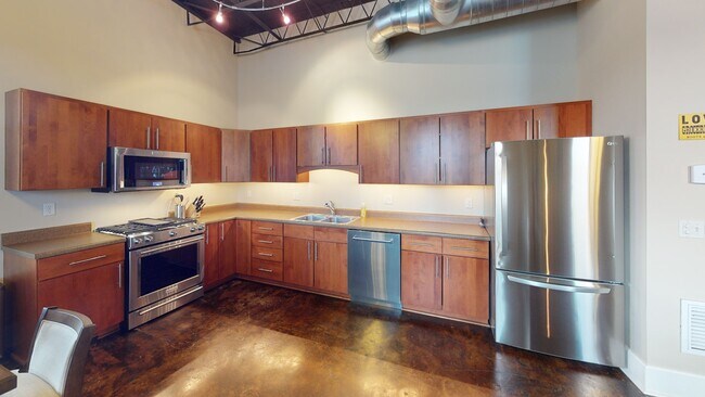Photo - 625 St Joseph St Unidad 205