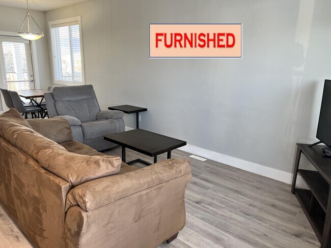 Photo - 8424-A-8488 88 Ave