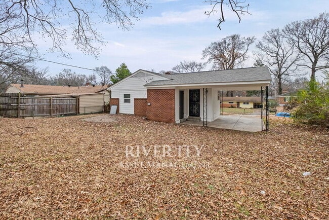 Building Photo - A MUST SEE!!!! SECTION 8 WELCOMED, NEWLY RENOVATED HOME IN FRAYSER