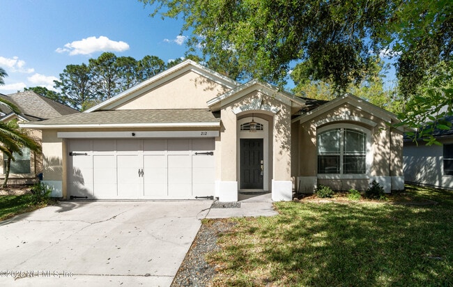 Photo - 212 Brookchase Ln W Casa