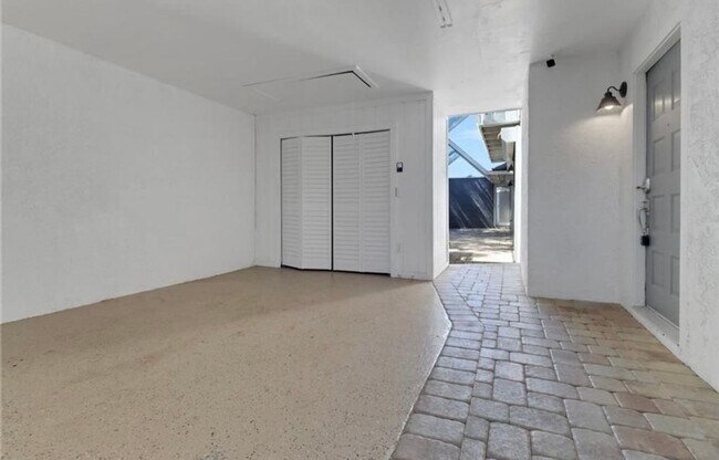 Photo - 13711 Raleigh Ln