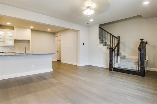 Photo - 4670C Rhett Ln