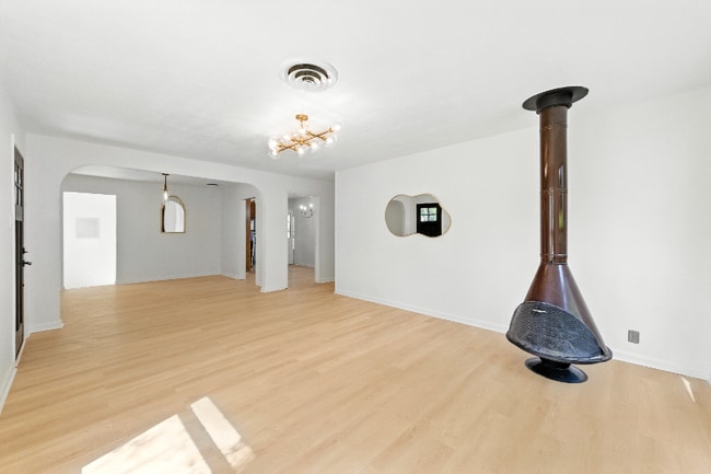 Photo - 1302 S 2nd St