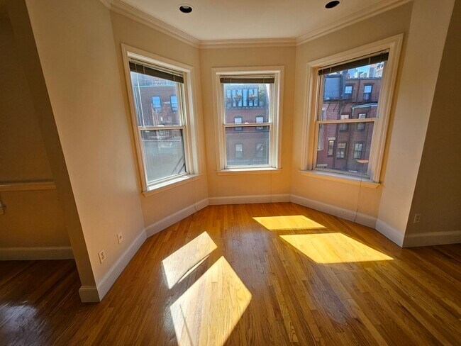 Photo - 182 Marlborough St Unidad 4