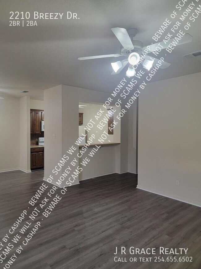 2210 Breezy Dr Apartment Waco, TX