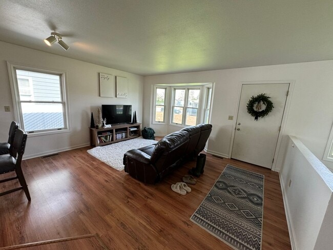 Photo - Beautiful Home on The East Side of Great Falls