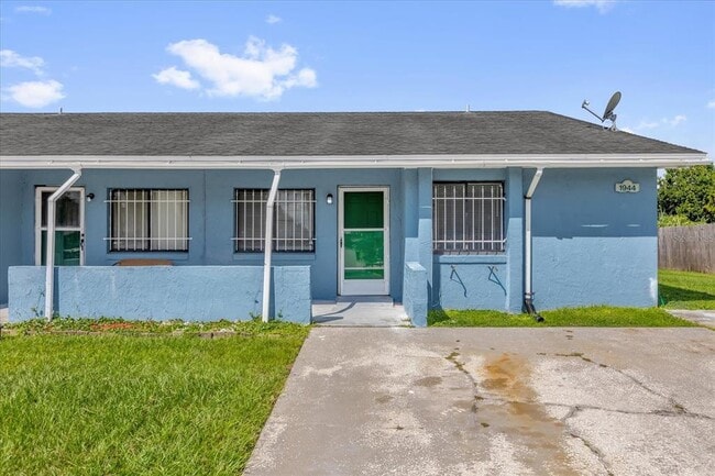Building Photo - 1944 Dardanelle Dr Rental