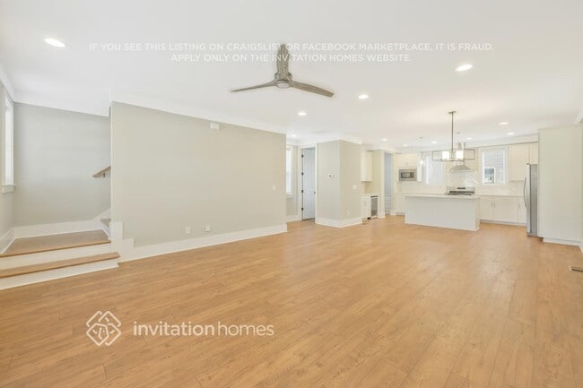 Photo - 647 Vernon Ave