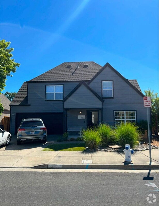 Building Photo - 1863 Malibu Cir Rental