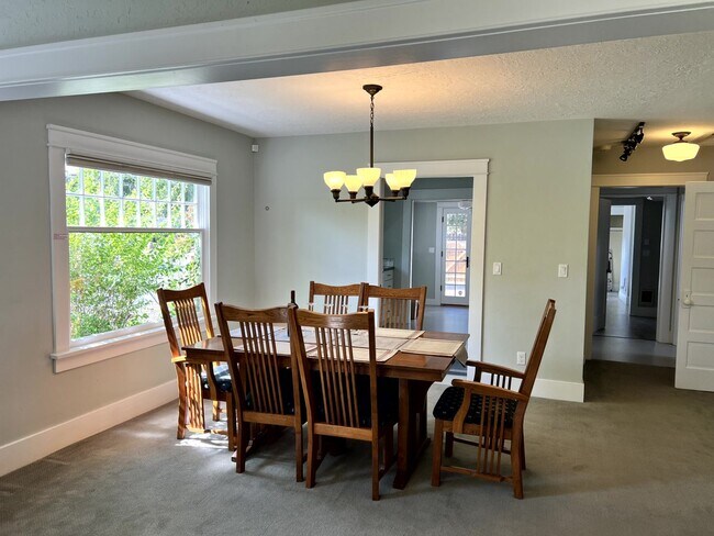 Photo - Charming Historical Home, Desirable Downtown Location. Flexible Lease Terms, 30-day Min. All Util...