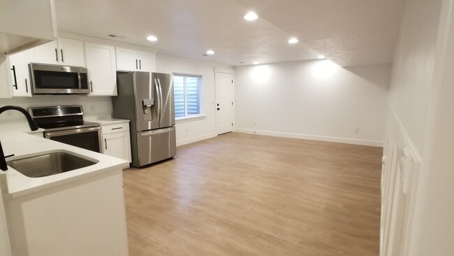 Photo - 32 W Sicula Rd. Apartamentos Unidad Basement