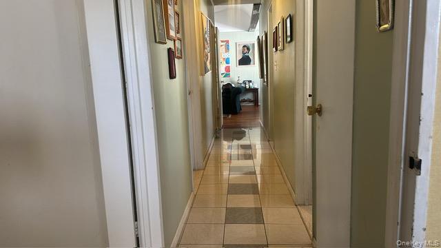 Photo - 873 Custer St