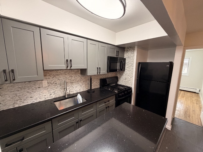 Photo - 1902 Barnes Ave Unidad 3