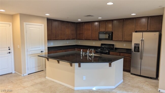 Photo - 3072 Bicentennial Pkwy