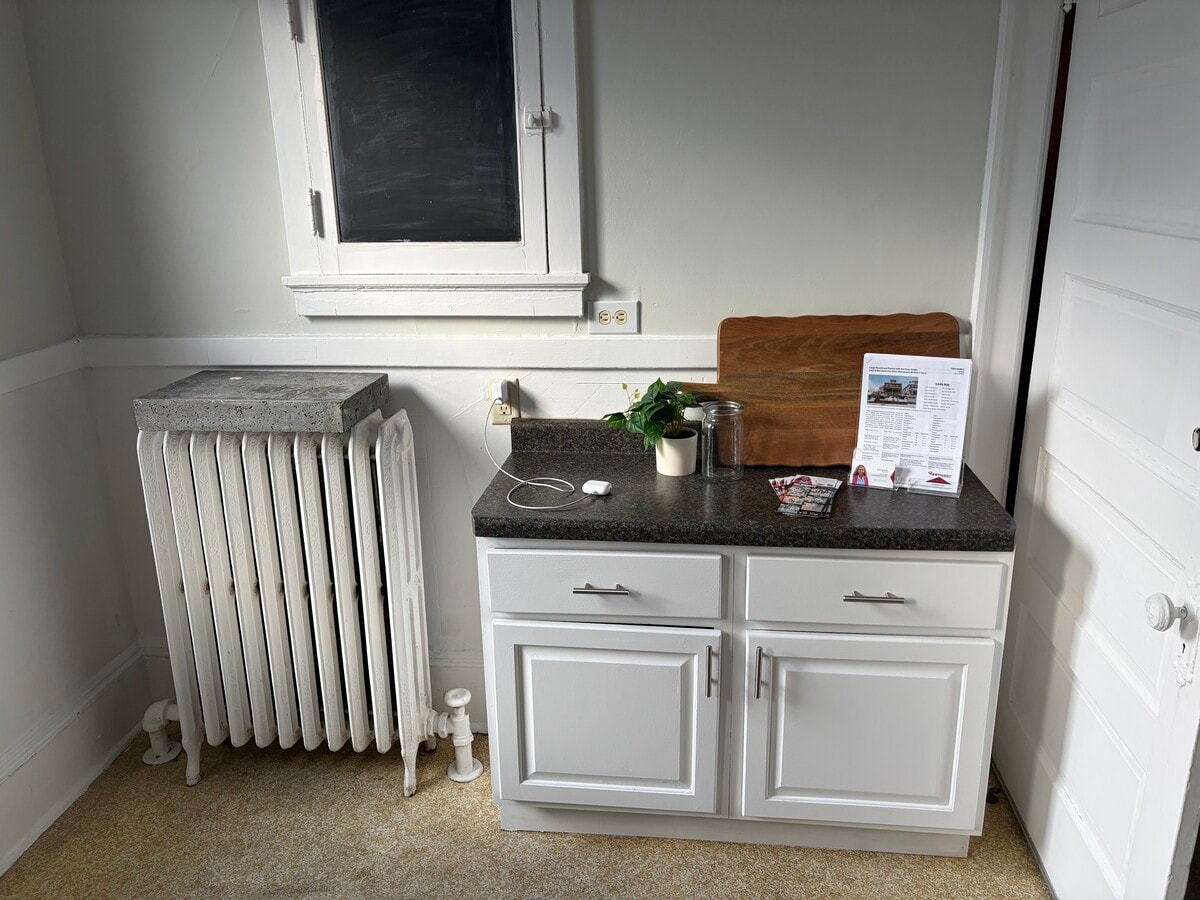 Photo - 3563 N Maryland Ave