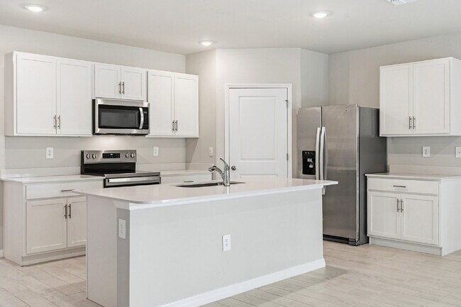 "Spacious 4-Bedroom Retreat with 2 Full Baths in Punta Gorda – Your Dream Home Awaits!"