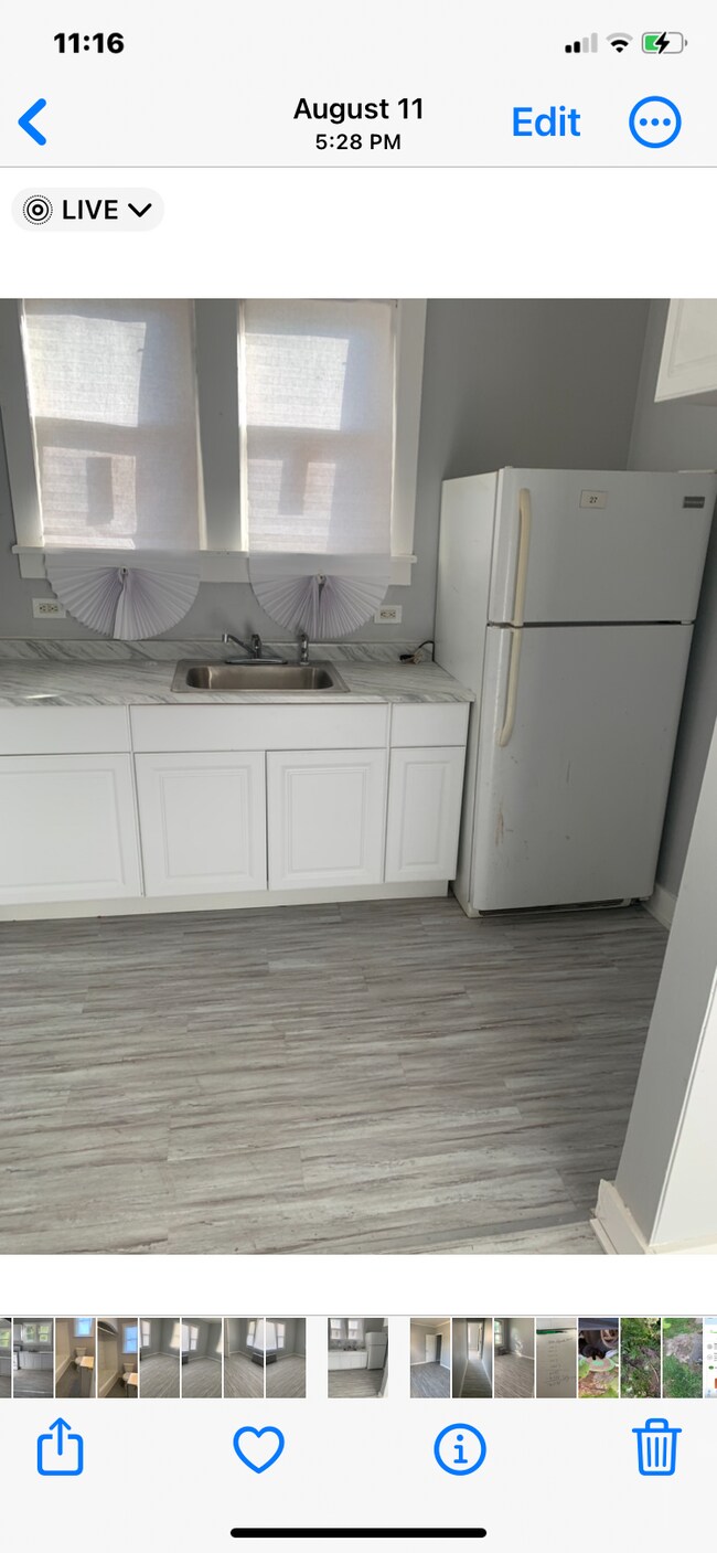 9 Warren St Unit 3