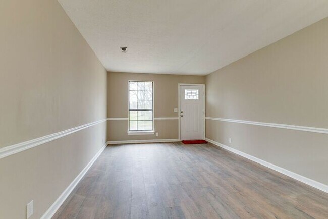 Photo - Beautiful Renovated Duplex in Madison